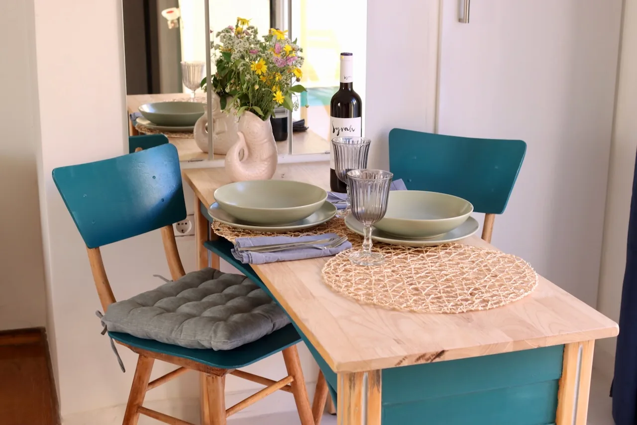 Dining table for two in the Kypseli studio