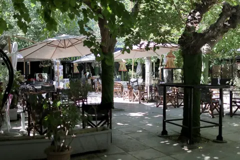 General View of Svigkou square