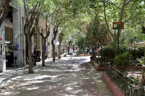 Aghias Zonis pedestrian street